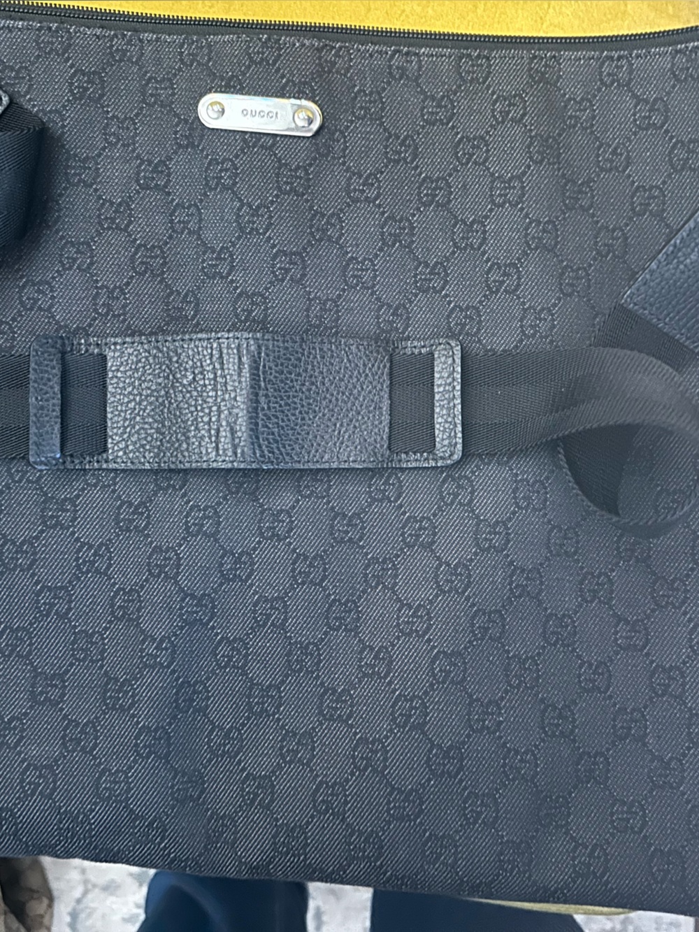Gucci GG Black Denim Messenger Bag Adjustable Strap Inner Pocket - Authentic - Picture 6 of 6